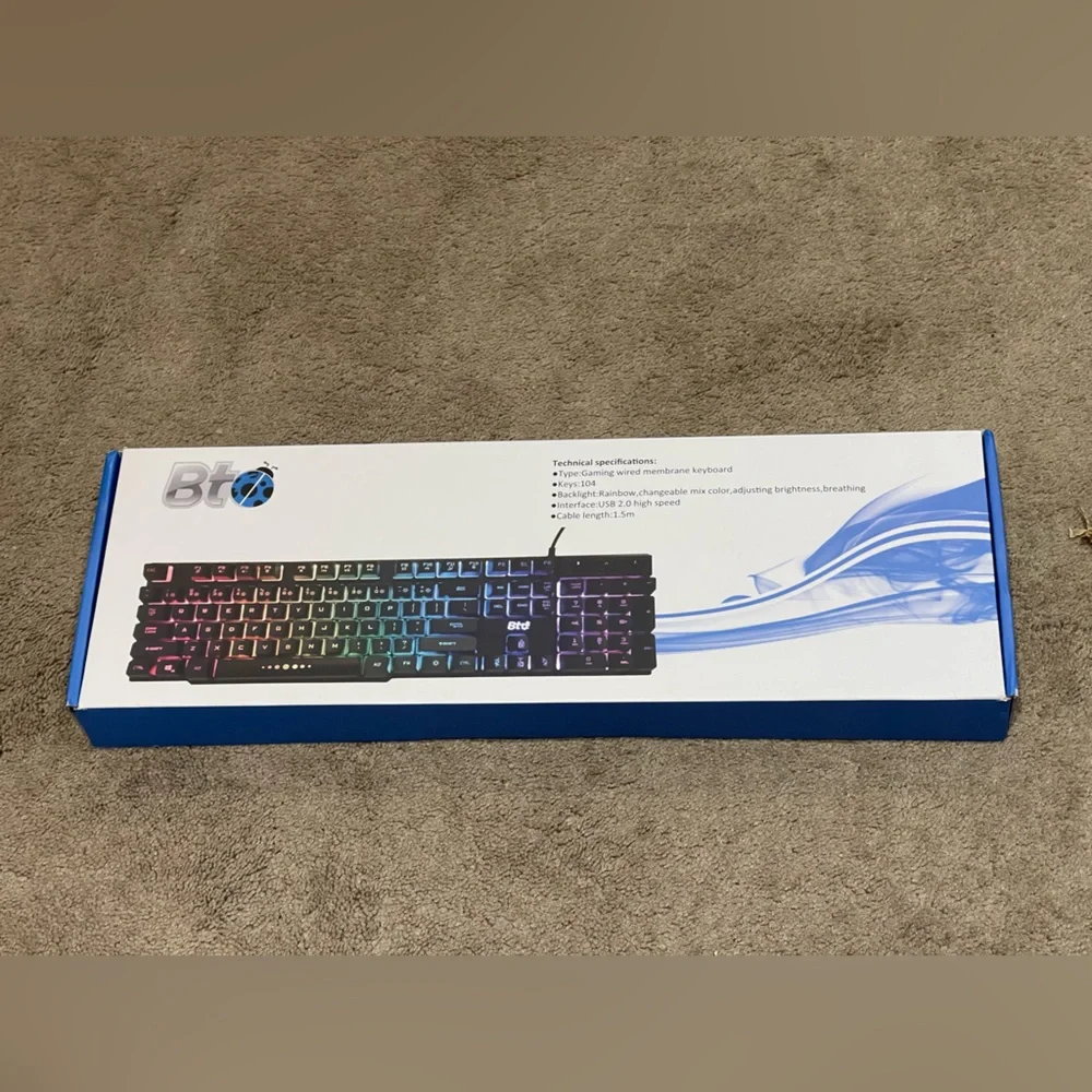 BT Wired Gaming Comfortable Keyboard New with Box Changeable mix color 104 keys